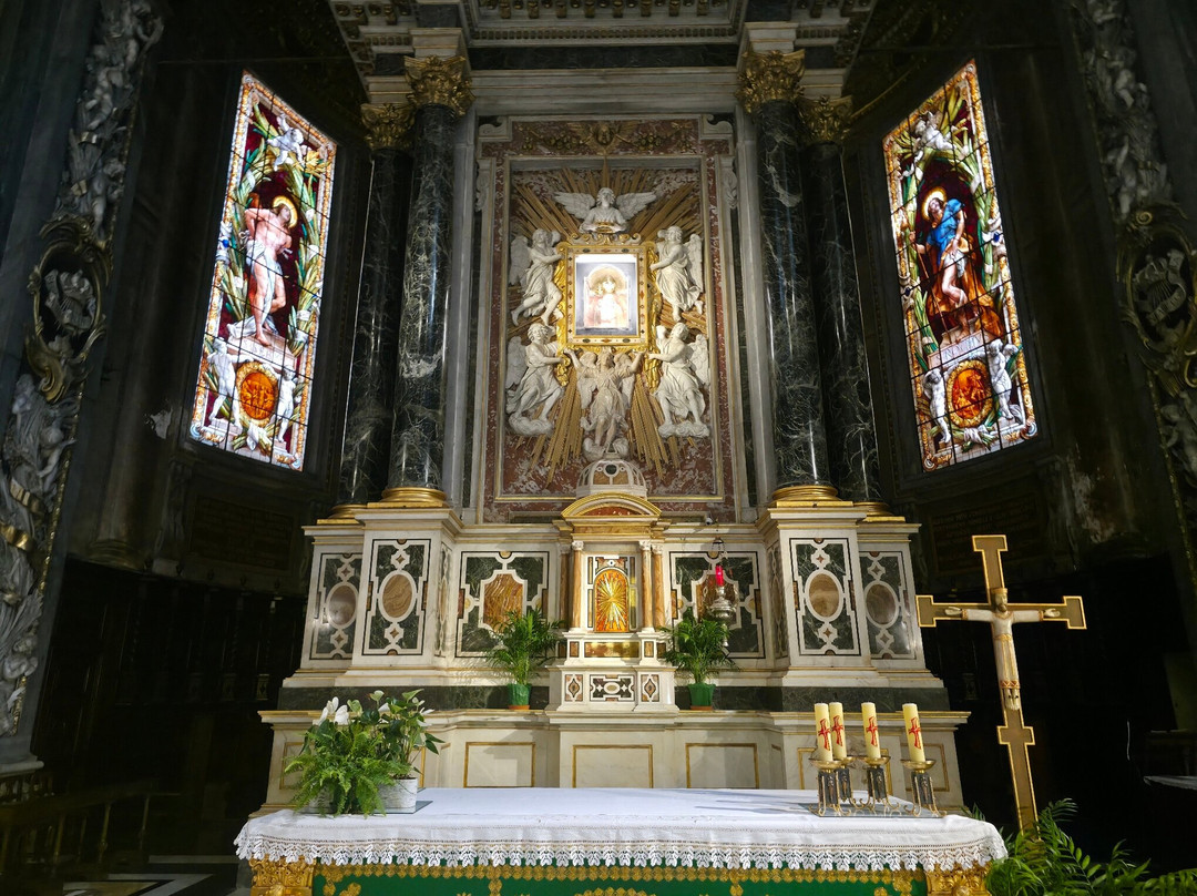 Cattedrale di N. S. dell'Orto-基亚瓦里必去景点