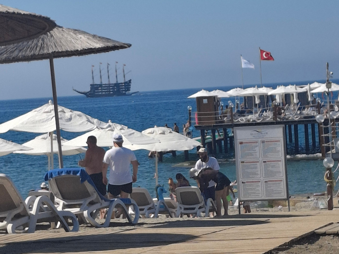 Quattro Beach Spa & Resort Hotel主图