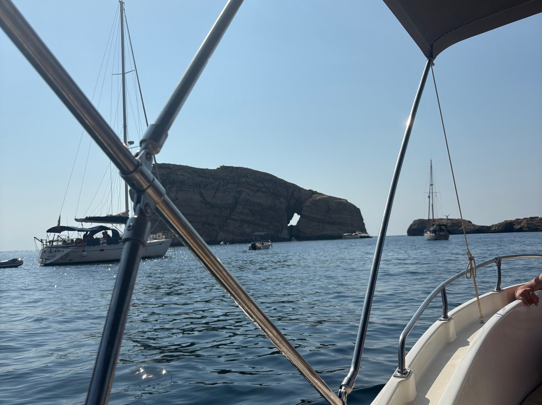 Xlendi Watersports-Xlendi必去景点