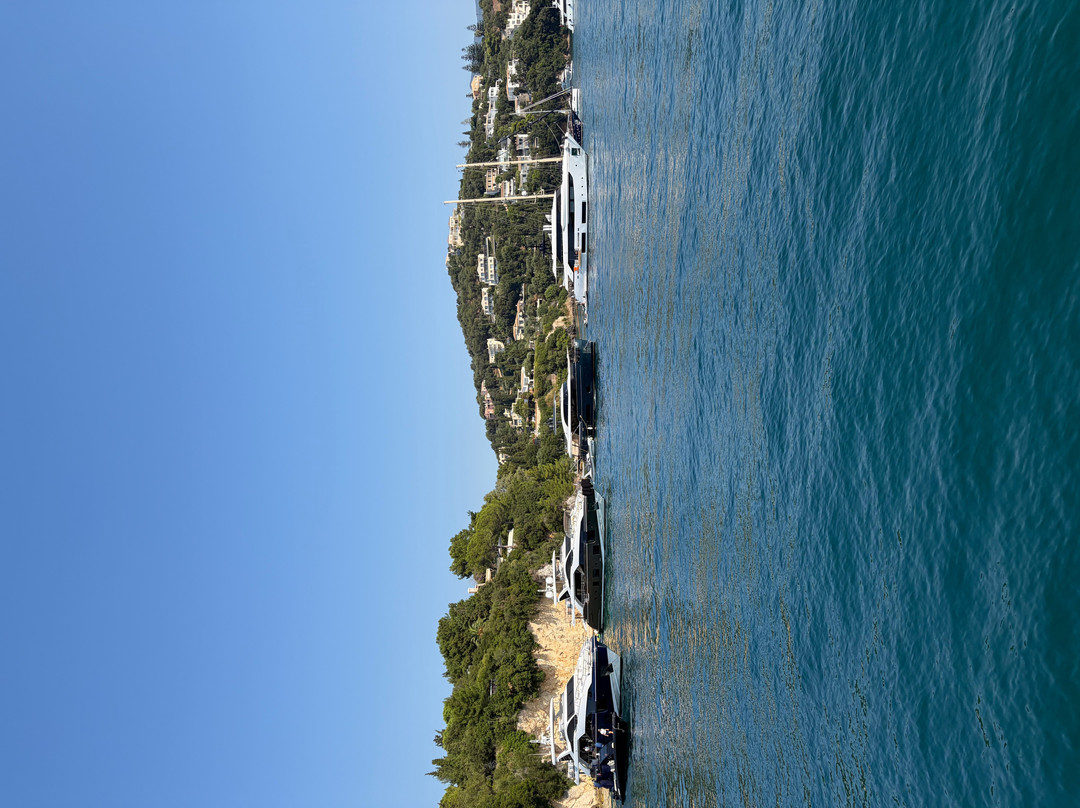 Madalena Boat Trips-Gouvia必去景点