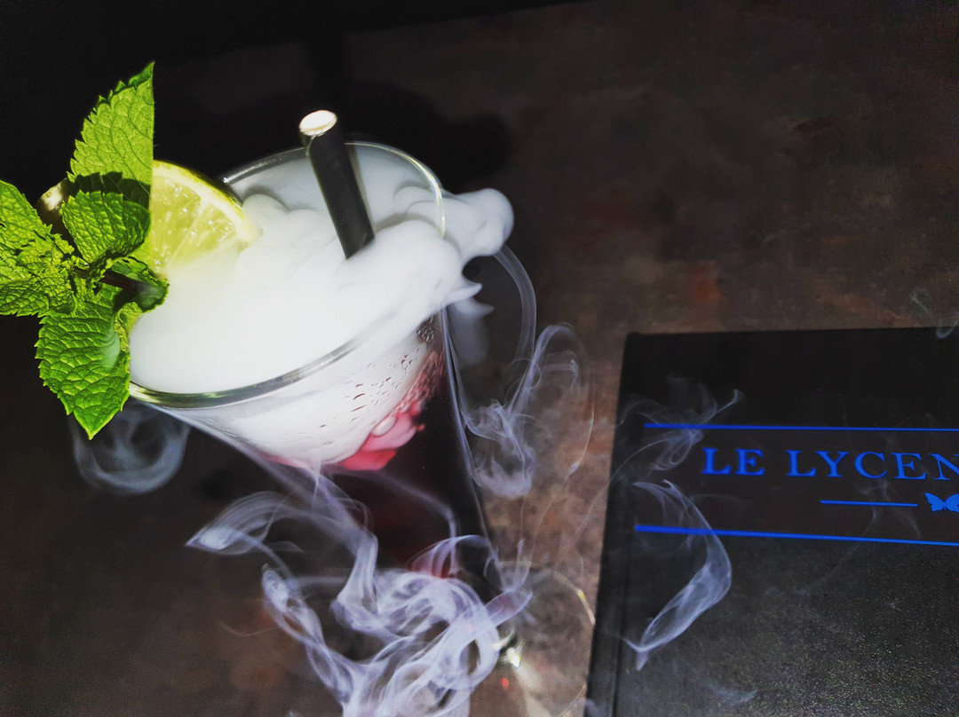Les Adrets餐馆和美食-Le Lycène Bleu