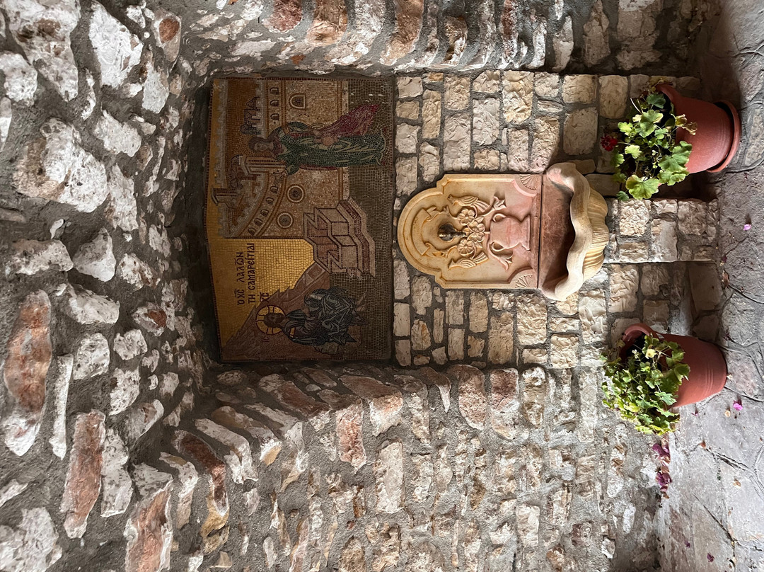 Paleokastritsa Monastery-Paleokastritsa必去景点
