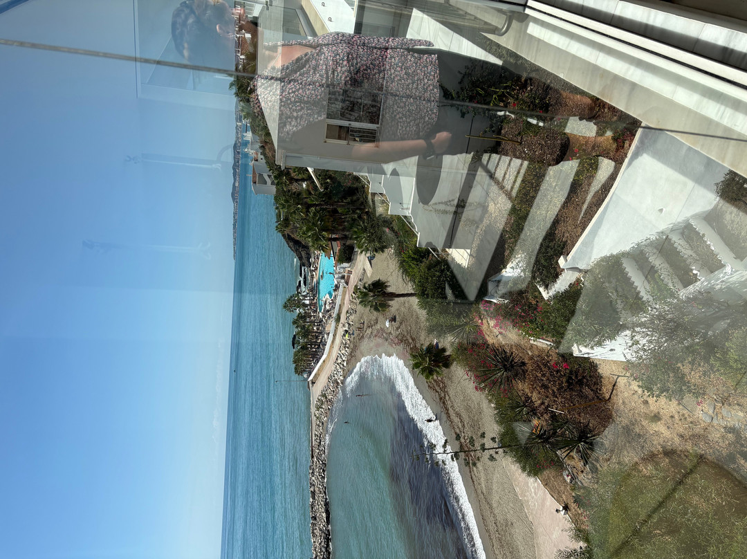 太阳海岸贝纳尔马酒店主图