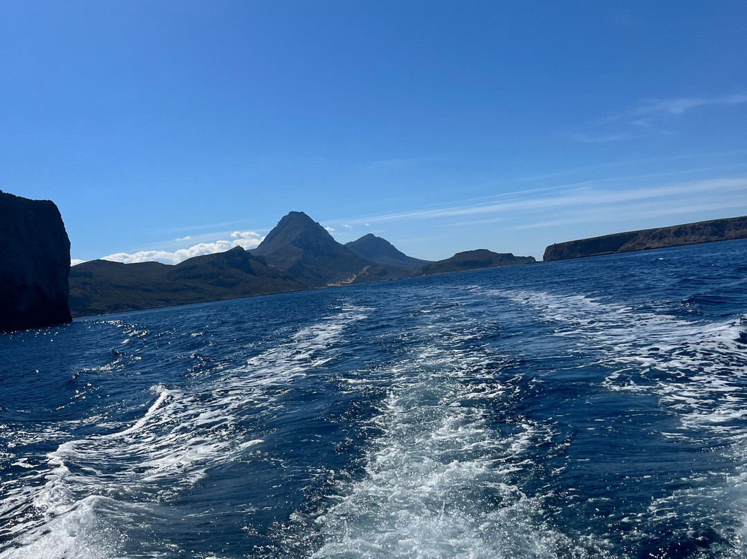 Sargos Boat Private Trips-Trachilos必去景点