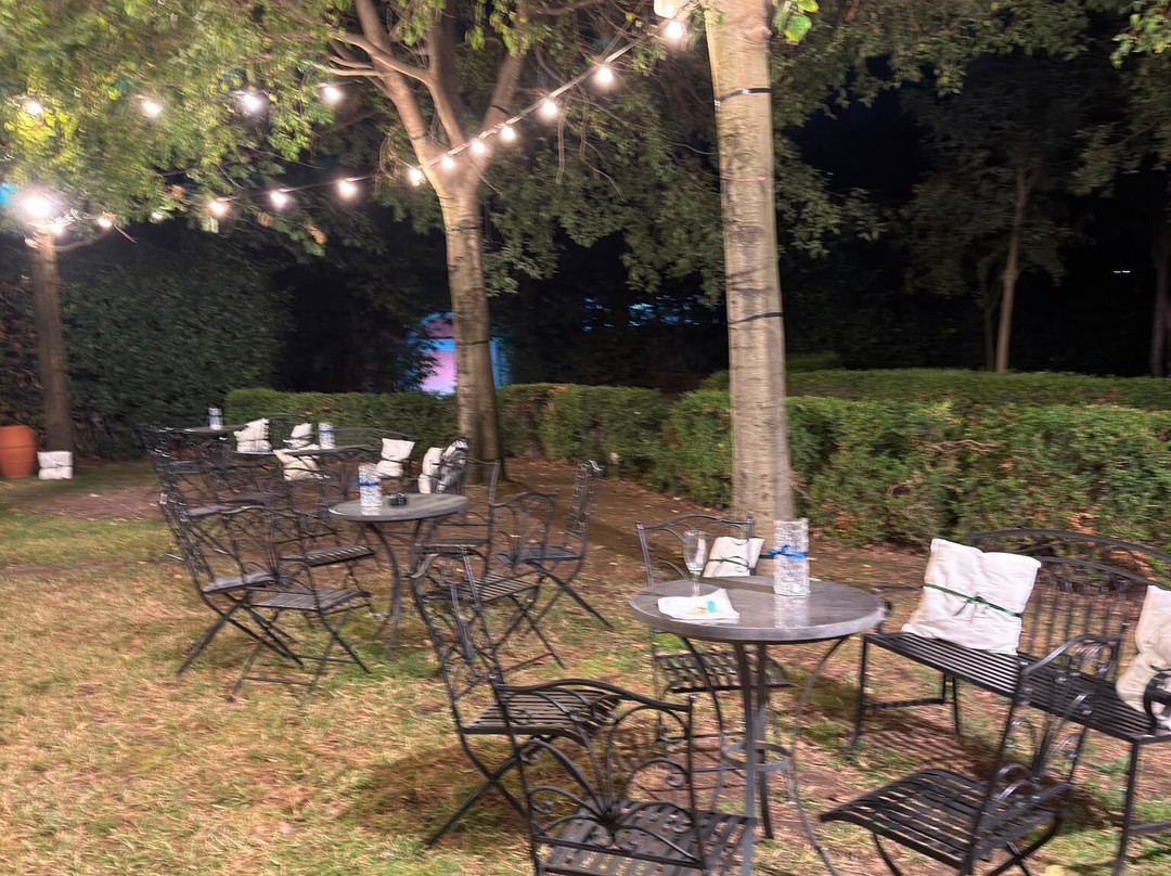 维拉布昂纳诺酒店主图
