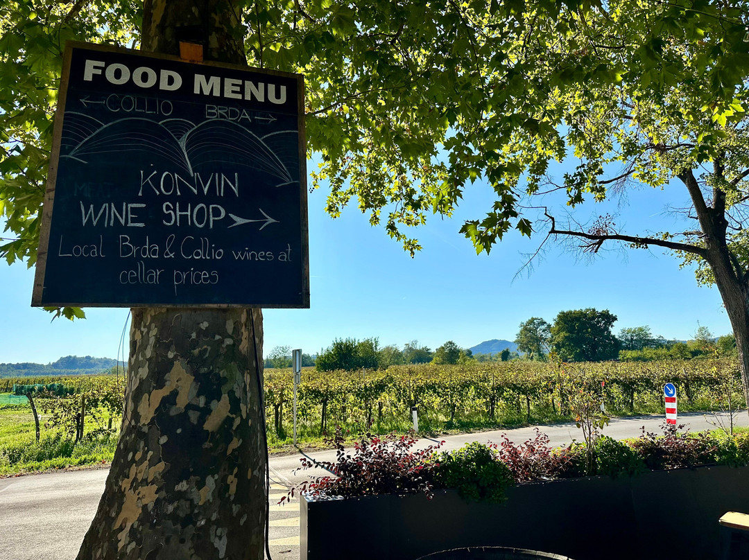 Konvin Winebar
