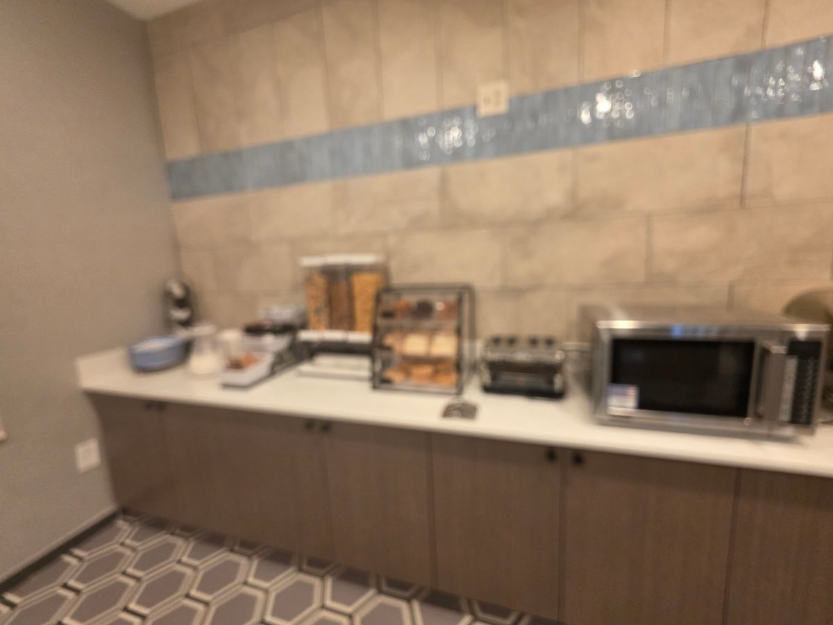 温德姆拉昆塔诺克斯维尔西区酒店及套房-旅行者