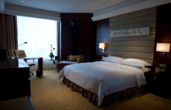 中油花园酒店主图