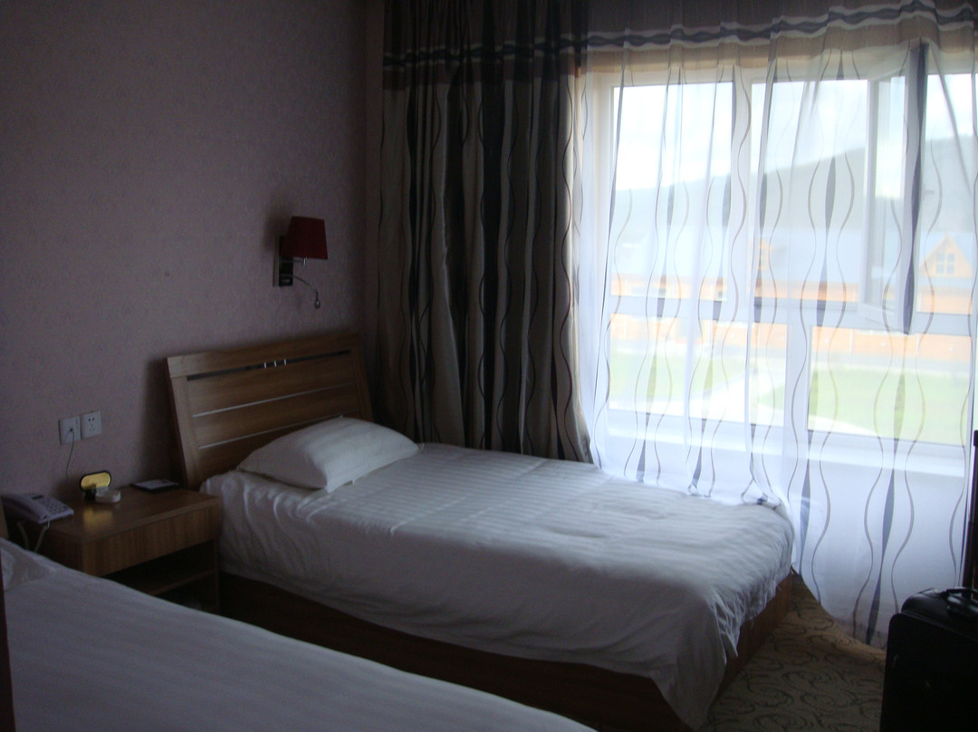 额尔古纳市酒店住宿-碧野度假村