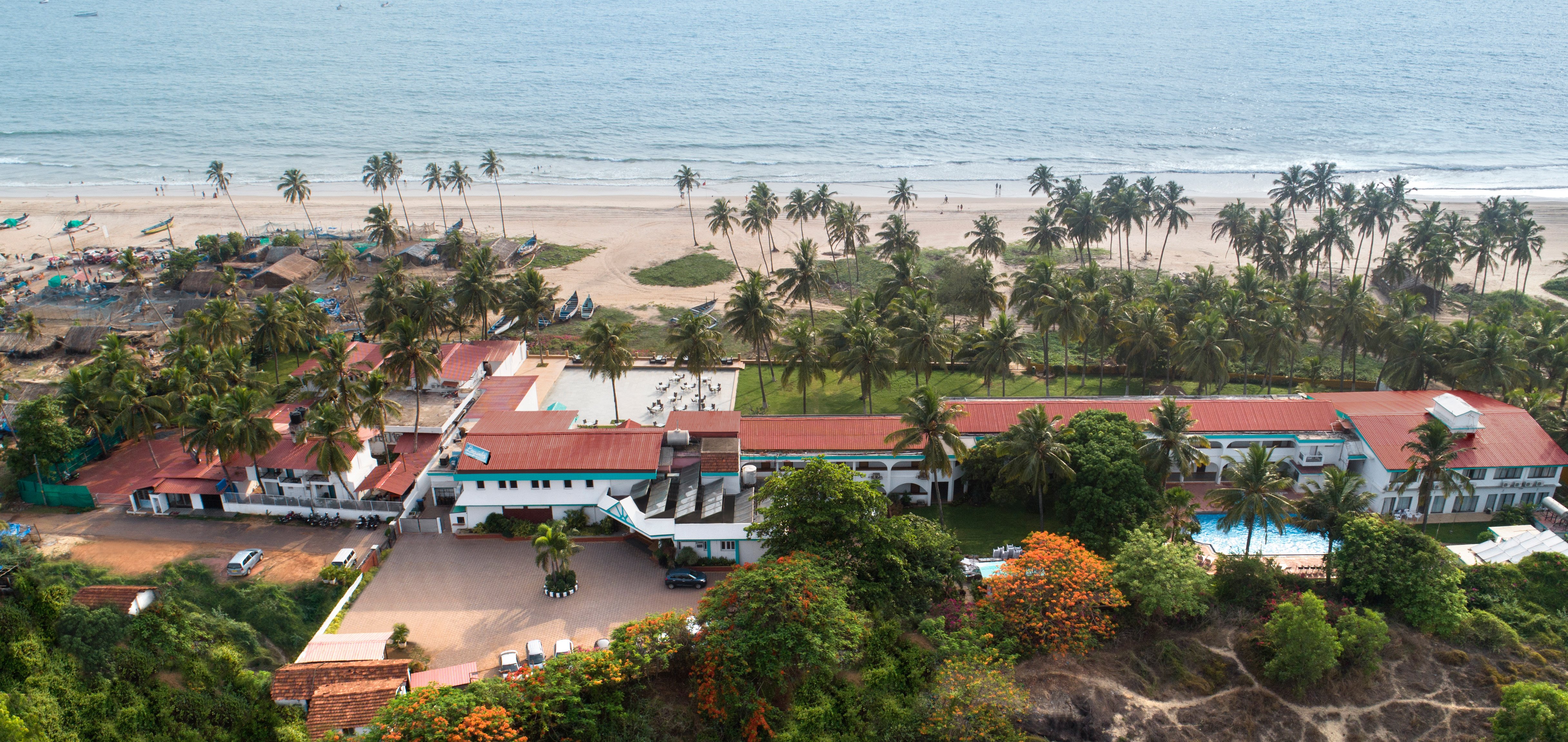 Longuinhos Beach Resort-官方