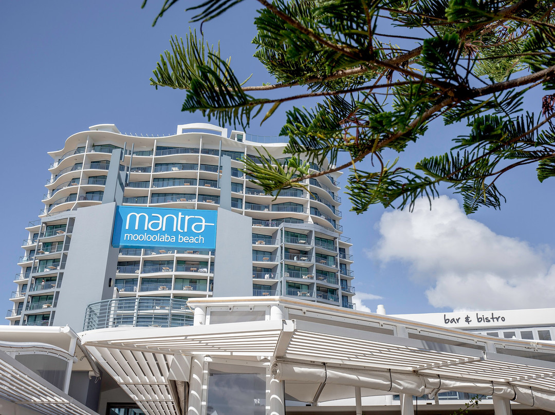 曼特拉莫洛拉巴海滩酒店主图