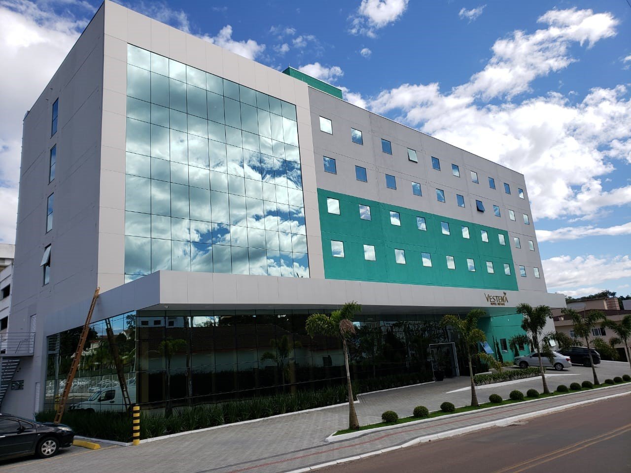 Tri Hotel Executive Indaial-官方