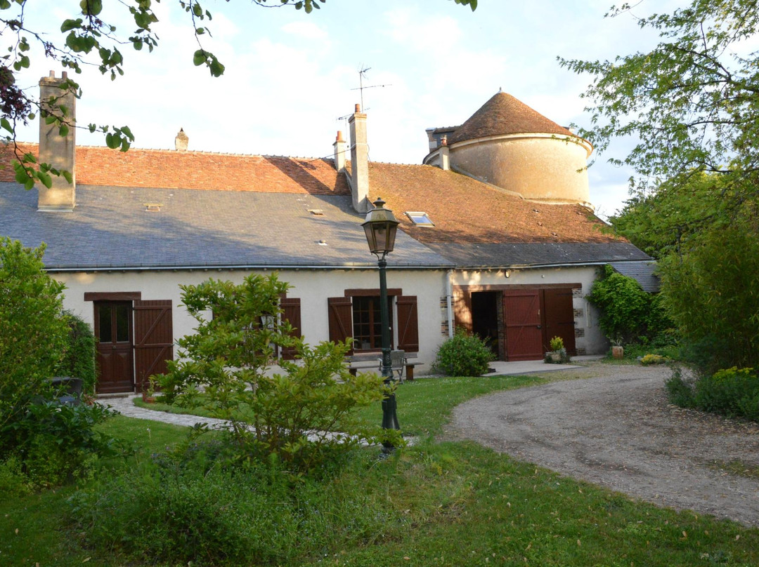 Saint-Gervais-la-Foret酒店住宿-L'Aubepine