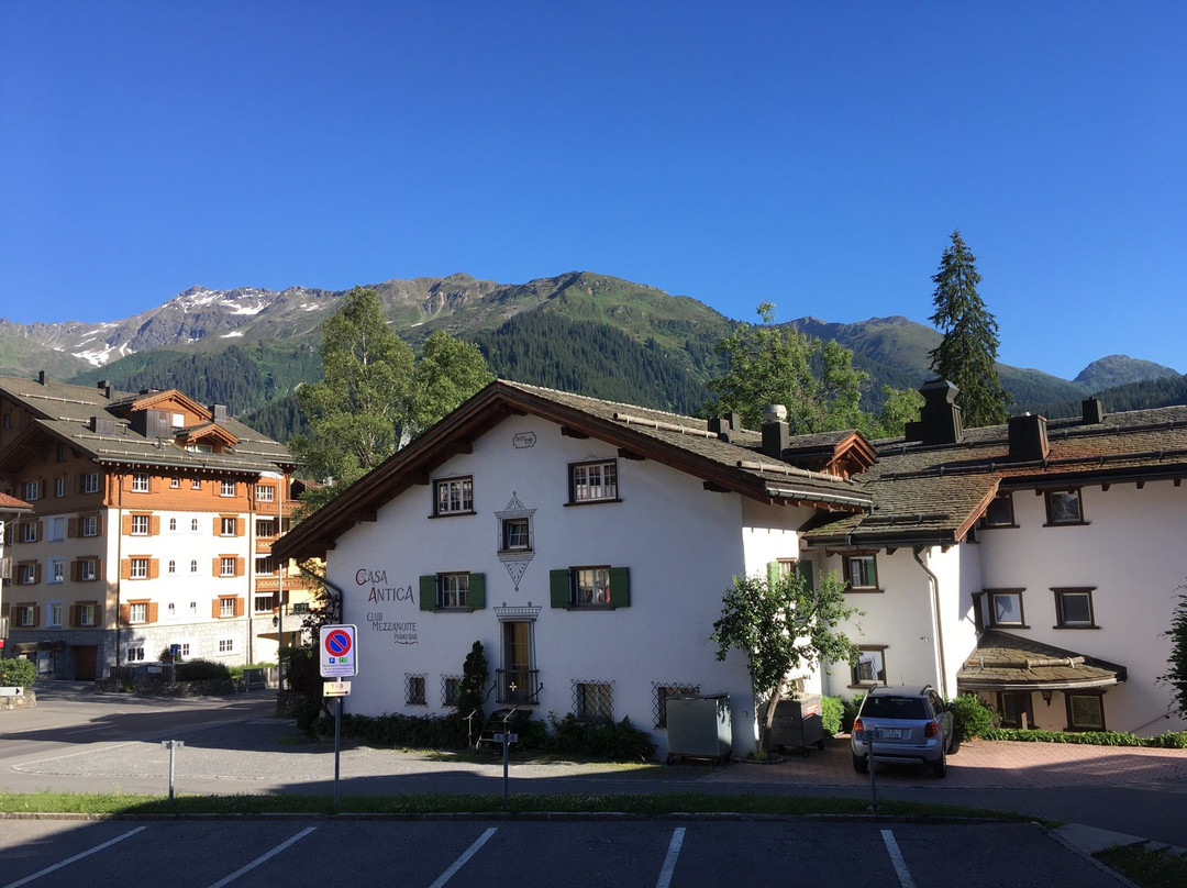 Cresta Hotel