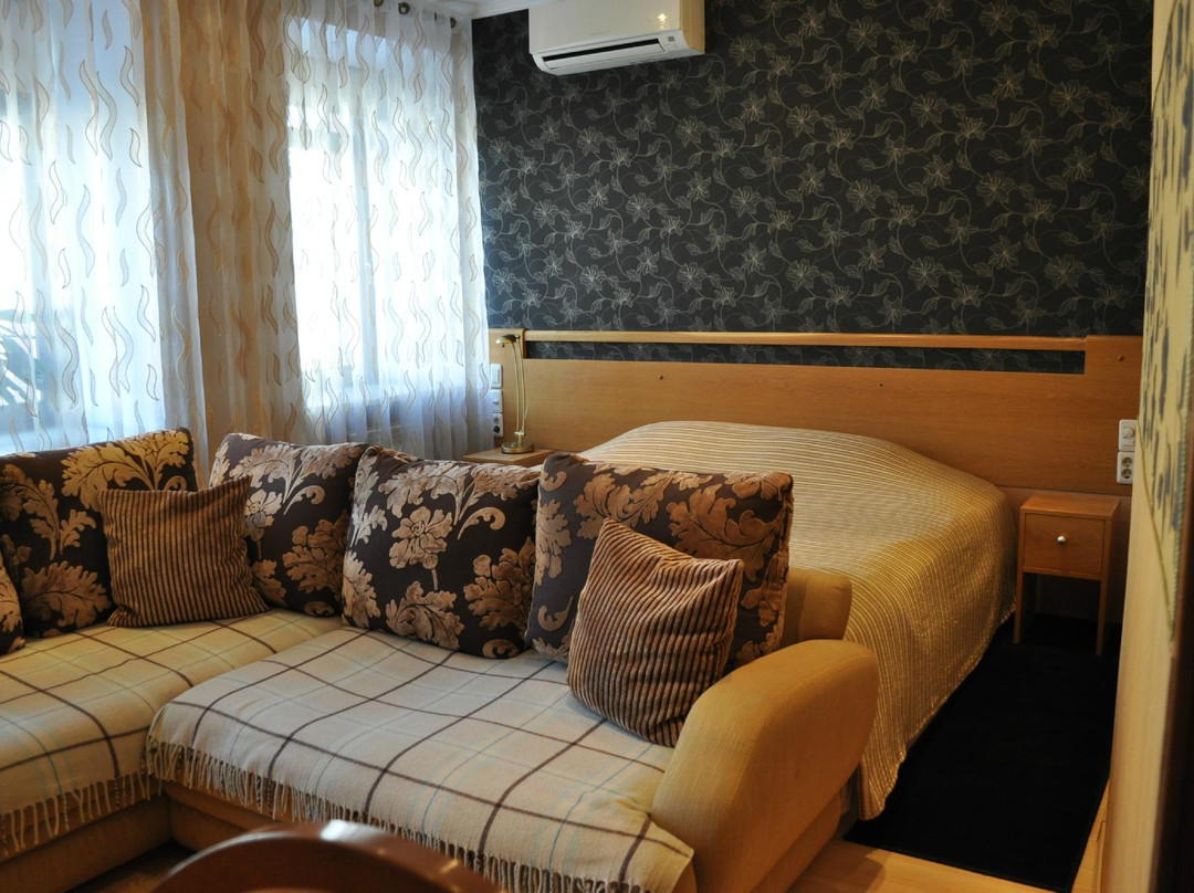 Hotel Bon Ami
