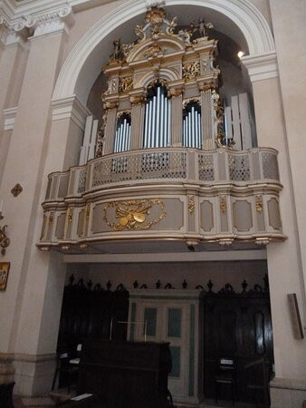 Chiesa Parrocchiale di Santa Maria Maggiore-布索伦戈必去景点
