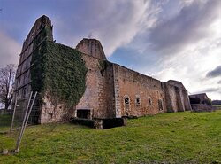 Abbaye de Valence-Valence-en-Poitou必去景点