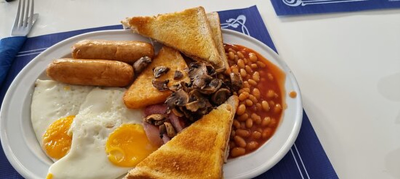 Smugglers Bar Alcúdia-阿尔库迪亚港必去景点