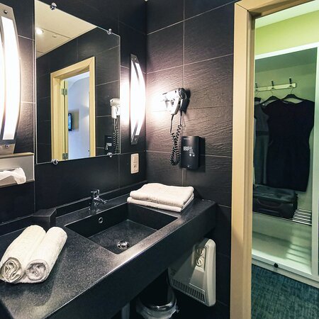 拉曼迪尔酒店-浴室