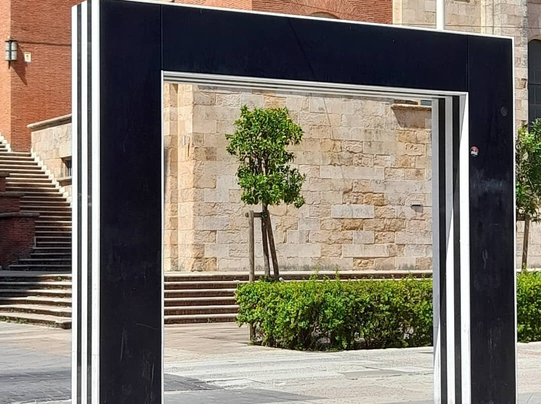 Archi di Daniel Buren景点图片