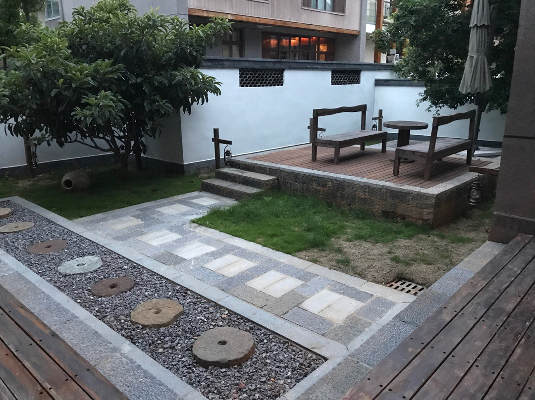 丽江金茂谷镇精品客栈主图