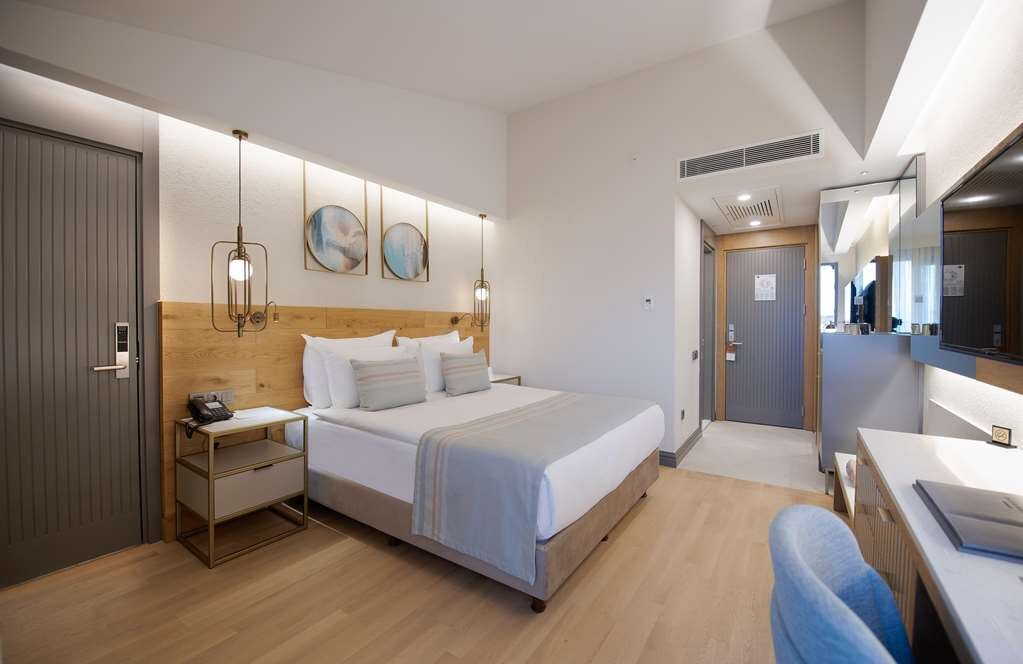 Miramare Beach Hotel主图