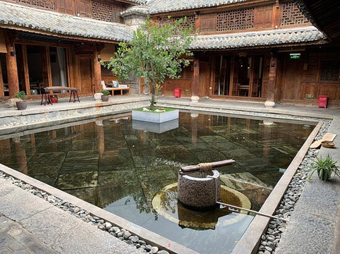 喜洲甲科第文化民宿主图