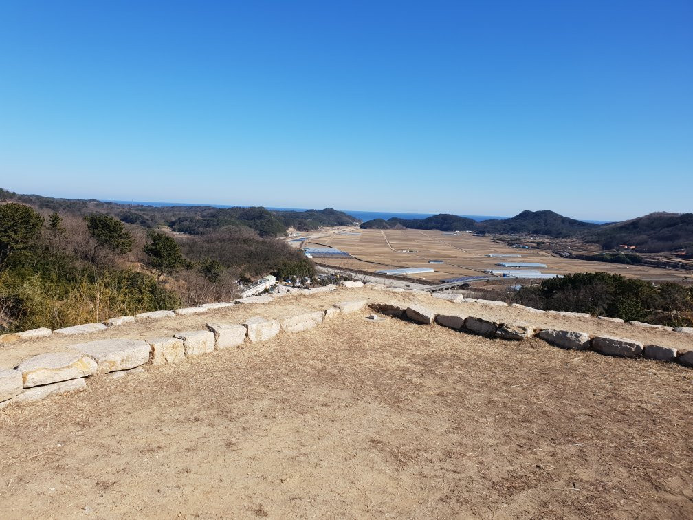 Janggieupsung Walled Town & Janggi Exile Culture Experience Village-浦项市必去景点