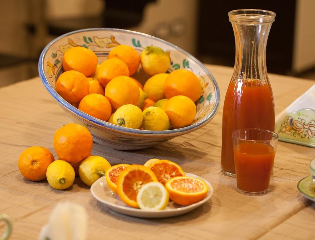 卡尔塔吉罗内酒店住宿-B&B Trio D'Archi - La Pilozza Infiorata