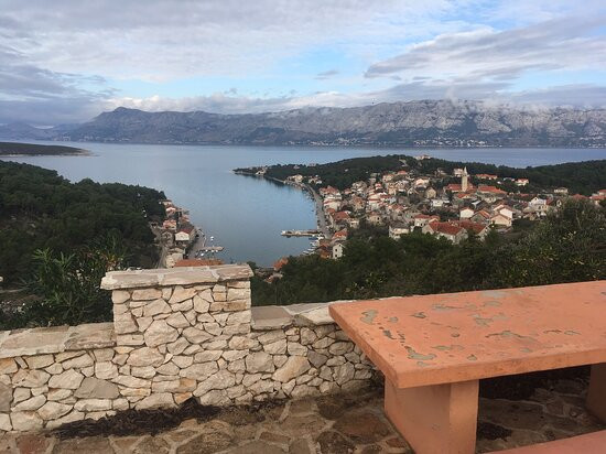 Brač - Panorama Povlja - Central Dalmatia Croatia - Bike Tracks-Selca必去景点
