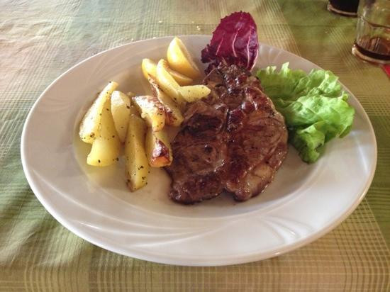 Pieve Porto Morone餐馆和美食-San Cosimo