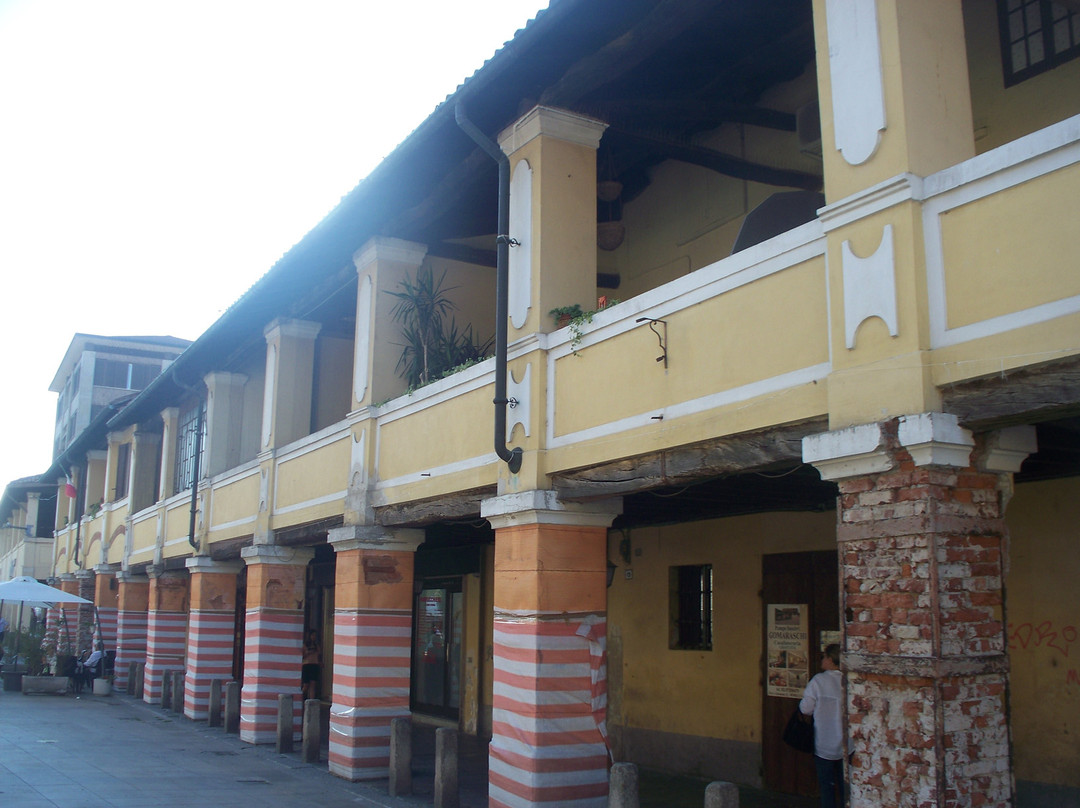 Portici Di Piazza Liberazione景点图片
