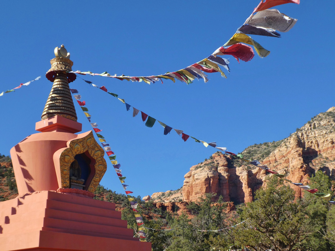 Amitabha Stupa & Peace Park景点图片