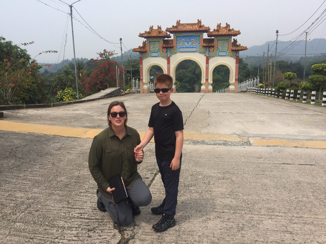 Bao Gong Temple-山打根必去景点