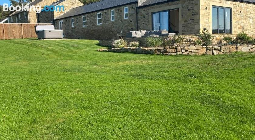 Priestfield Farm Cottages