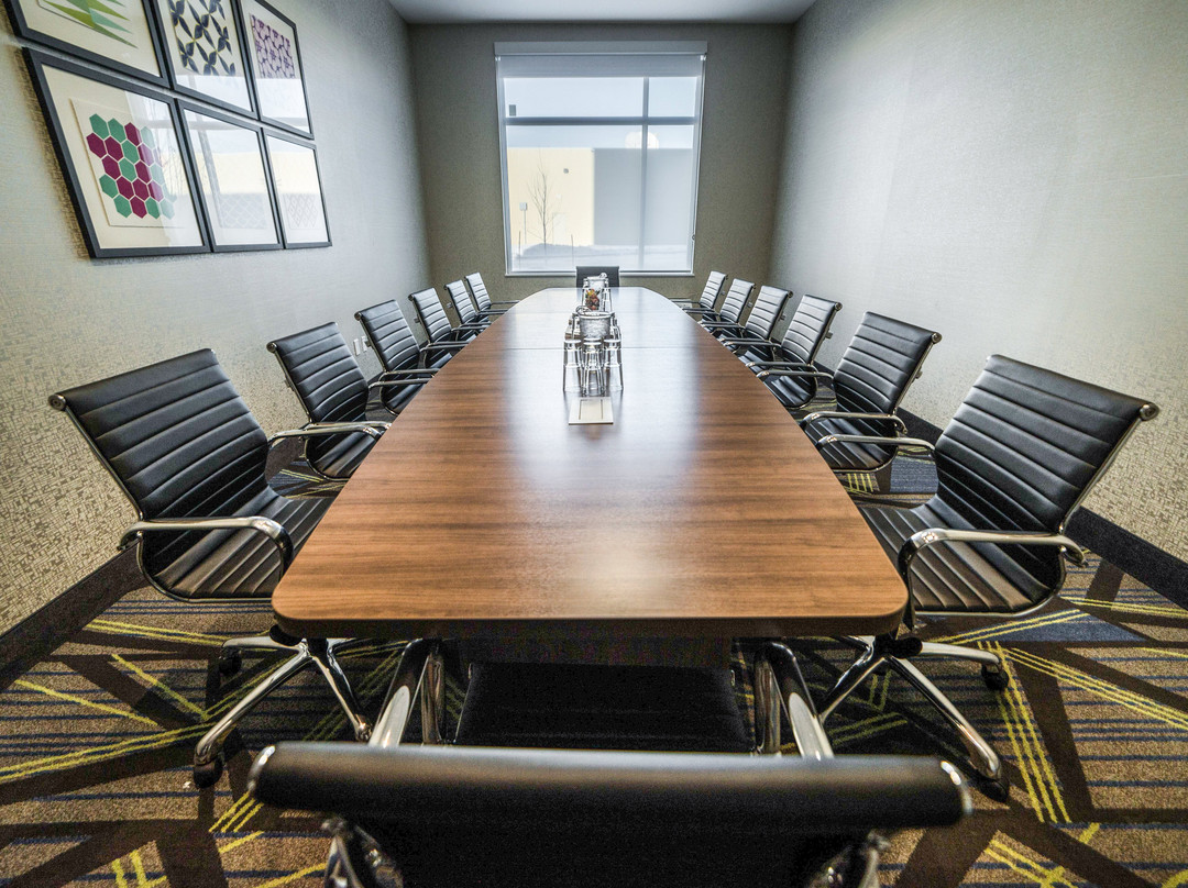 Candlewood Suites West Edmonton - Mall Area by IHG主图