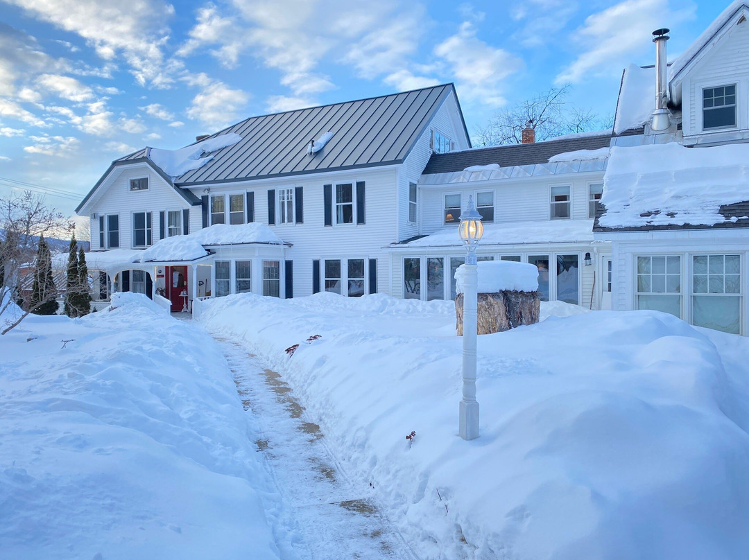 Golden Stage Inn主图