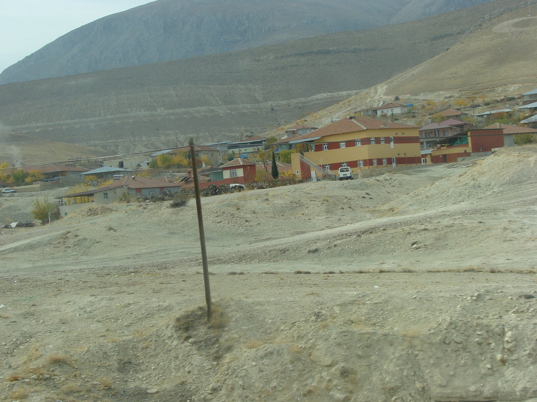 Yenice Maşettepe Tümülüsü-Darende必去景点