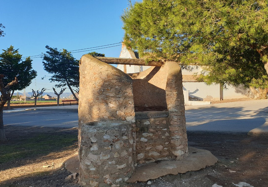 Pozo Concejil De Roche景点图片