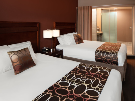 Riverside Casino & Golf Resort主图