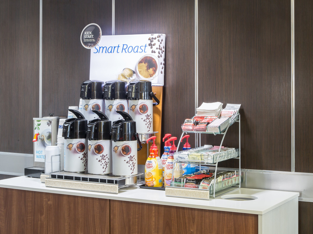 Holiday Inn Express & Suites Oxford By IHG主图