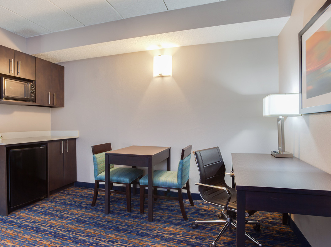 Holiday Inn Express & Suites I-95 Capitol Beltway-largo By IHG主图