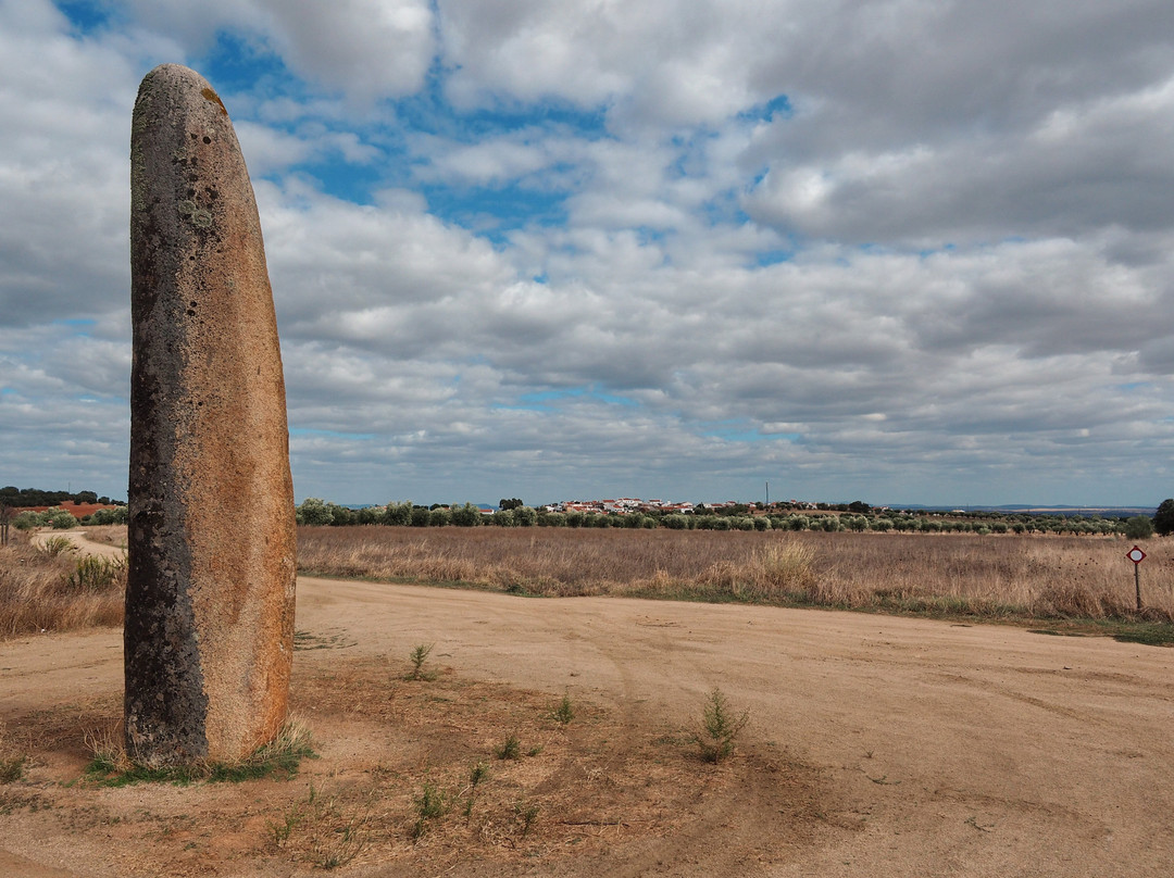 Menir do Outeiro (Monsaraz)景点图片