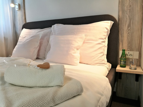 普罗提雅酒店主图