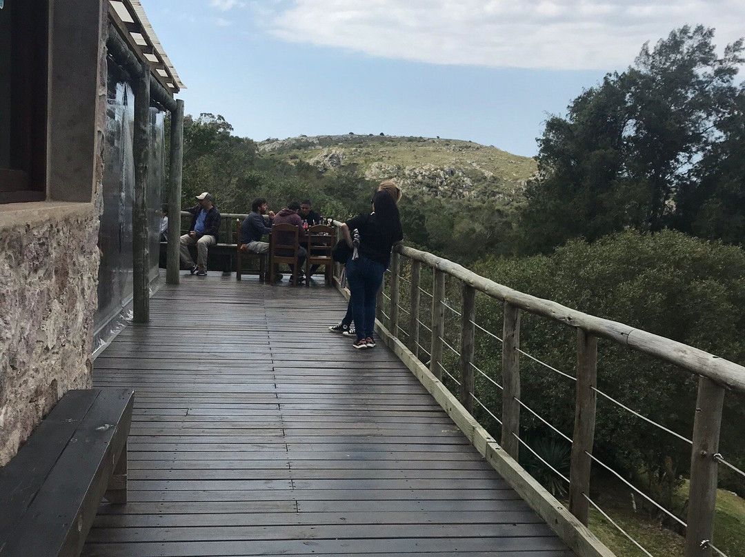 Grutas de Salamanca-Aigua必去景点