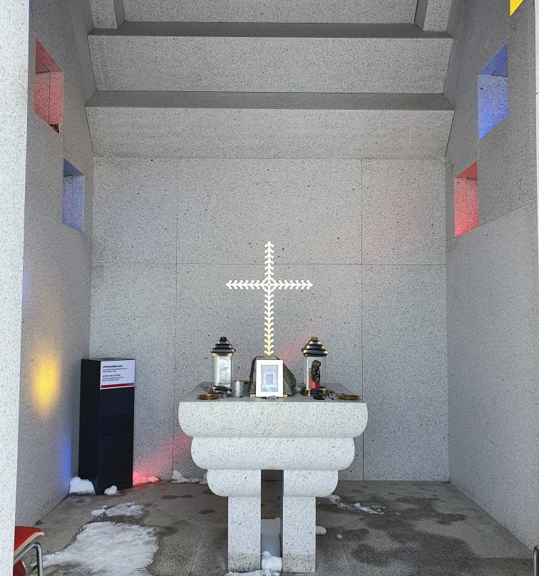 The White Light Chapel-匹兹谷圣圣里翁哈特必去景点