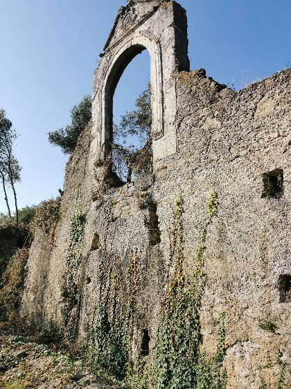 Monumenti Funerari della Via Iulia Augusta景点图片