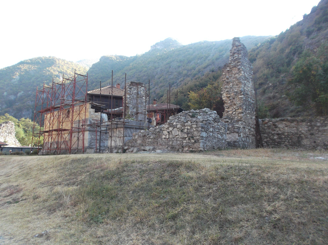 Holy Archangels Monastery-普里兹伦必去景点