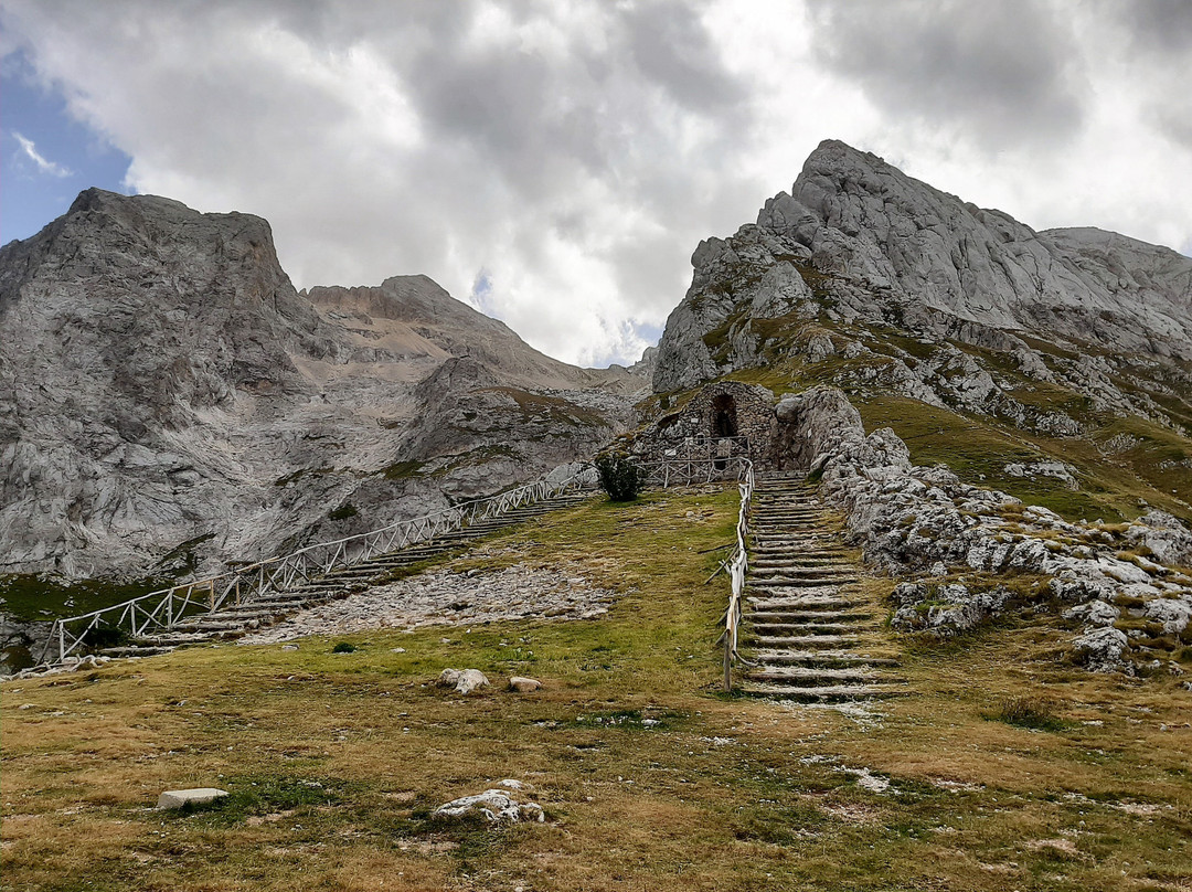 Dai Prati di Tivo al Rifugio Franchetti景点图片