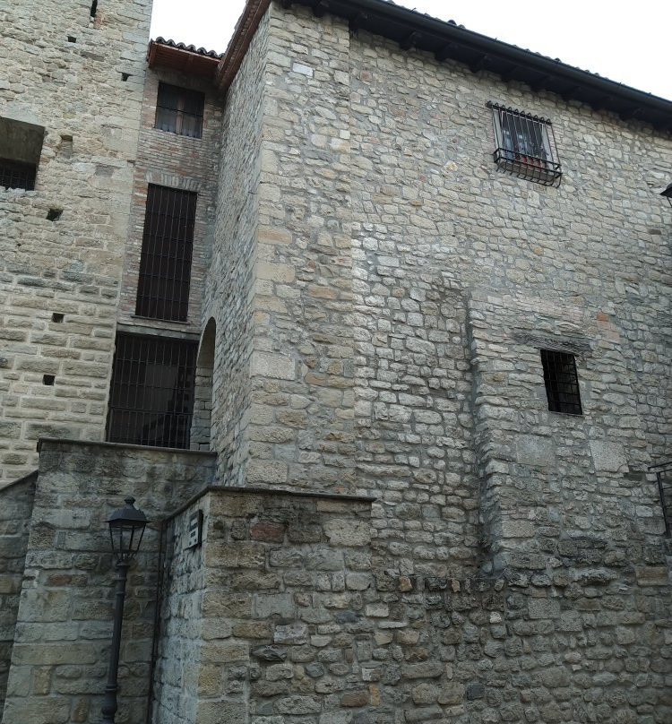 Castello Malaspina景点图片